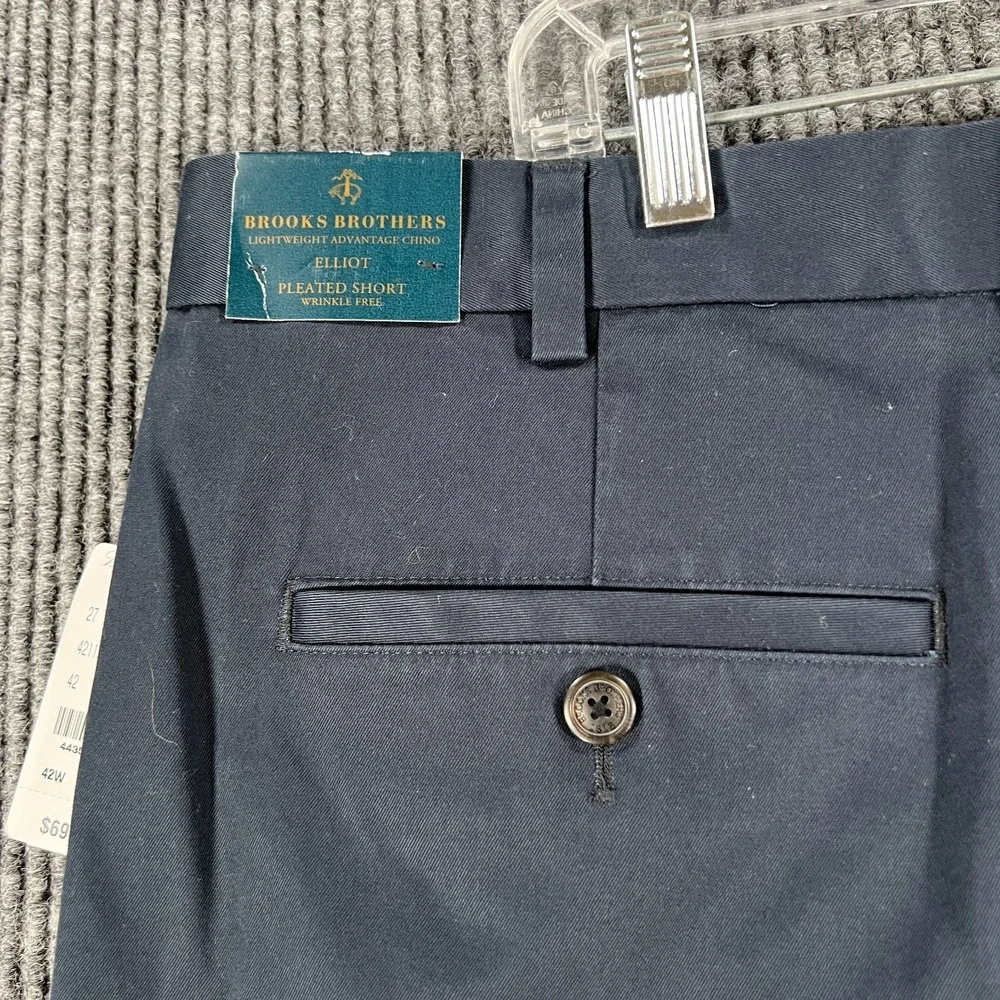 Brooks Brothers Elliot Shorts Mens 42 Blue Pleated Chino Casual Work Golf New